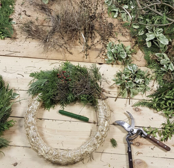 Workshop "Adventskränze" 15.11.2025 15.00-17.00
